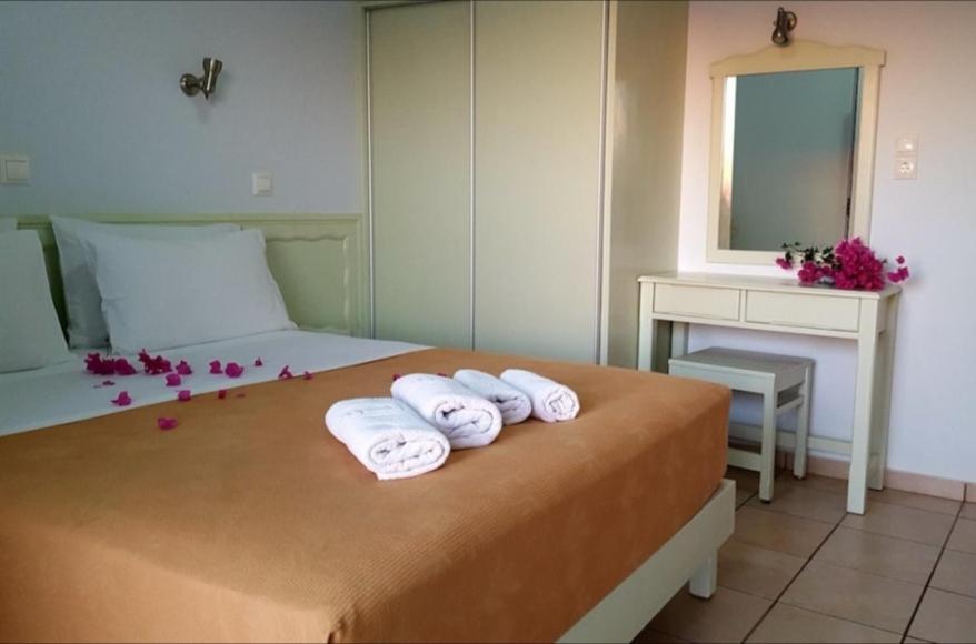 Bonos Apartments Stoúpa エクステリア 写真