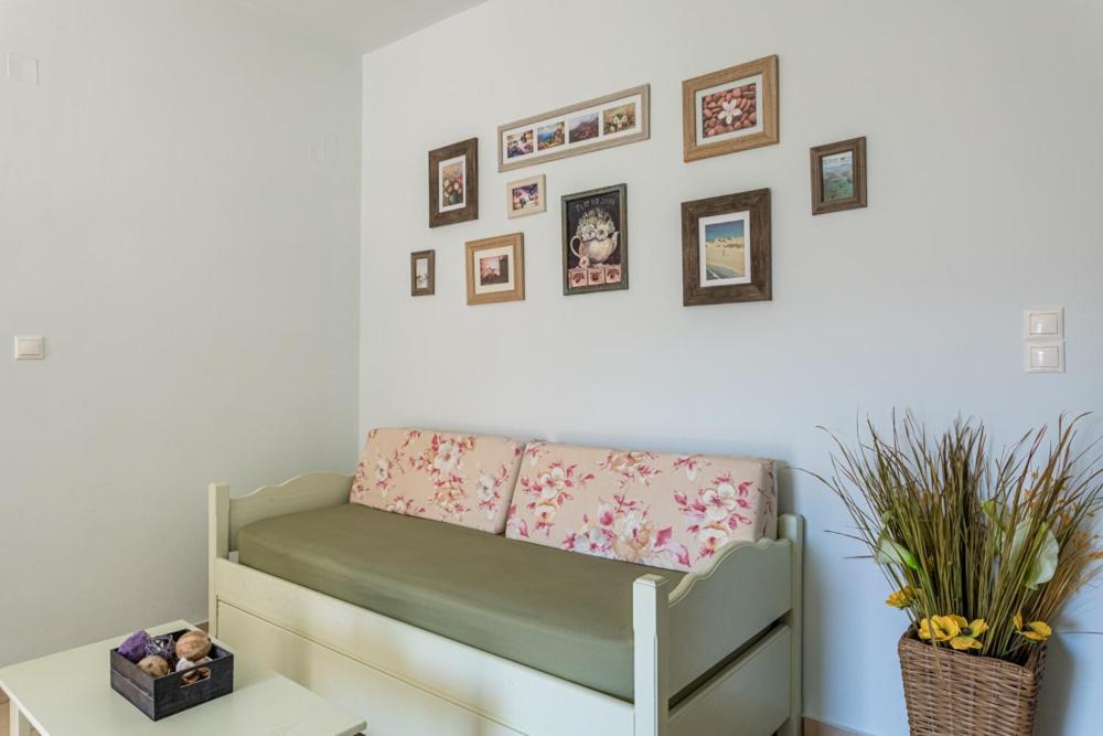Bonos Apartments Stoúpa エクステリア 写真